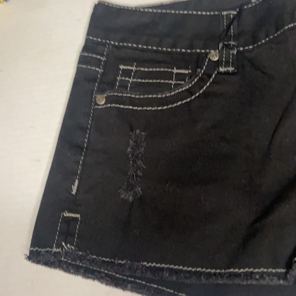 Reign shorts - Picture 4 of 8